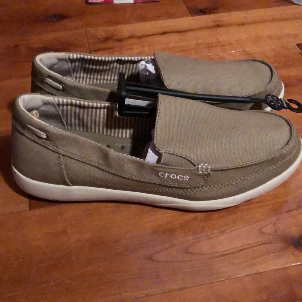 Womens Crocs Loafer